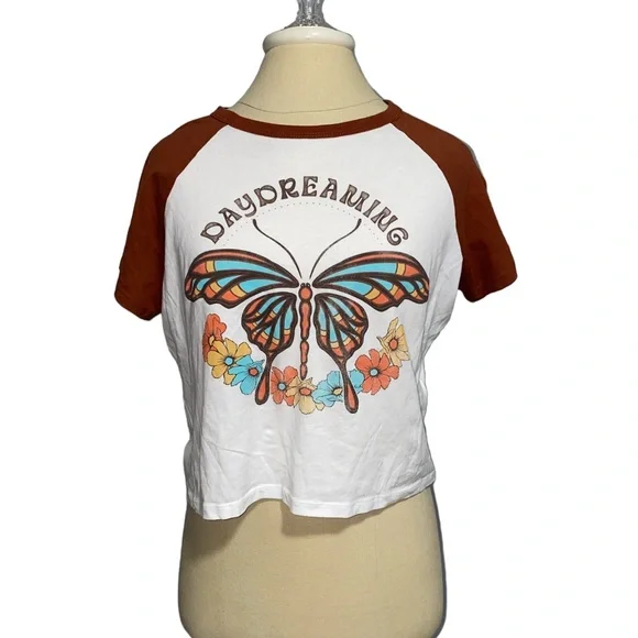 Hollister Women's Daydreaming T-shirt Large - Picture 2 of 4